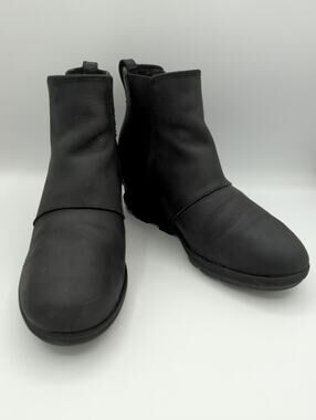 SOREL Joan of Arctic Wedge II Chelsea Boot Black Leather Waterproof Women Bootie
